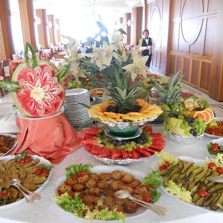 Hotel Negresco Cattolica Ngoại thất bức ảnh